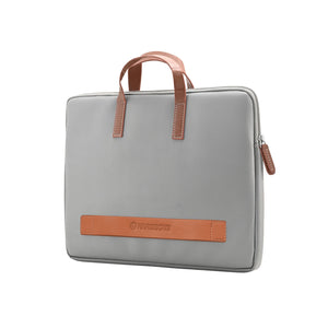 OLIVER - Vegan Leather Laptop Sleeve (15.6”)