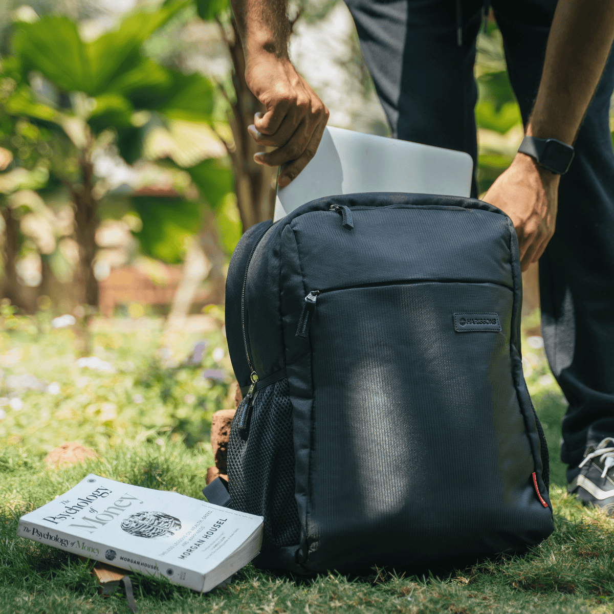 Flipkart.com | HARISSONS Dexter 14 inch Casual Laptop bag with USB Charging  Port Backpack - Backpack